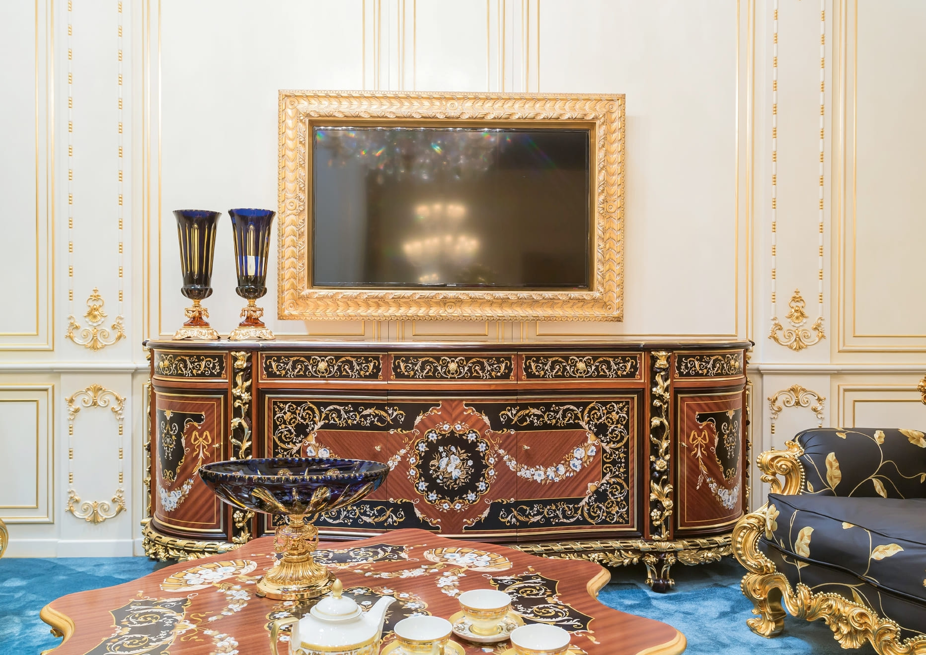 Bazzi - Mobile Art. F985