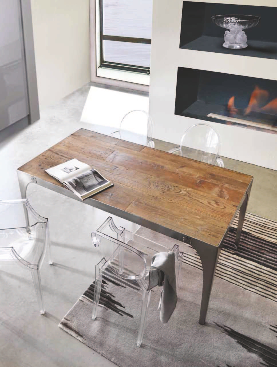 Caporali - Tavolo art. T111